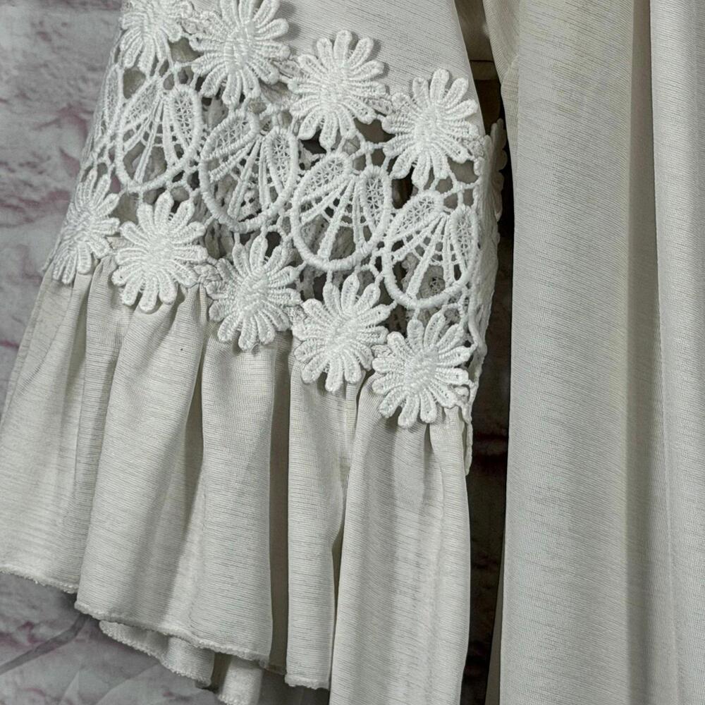 WinWin Ruffle Sleeve Tunic Top L-XL - Picture 4 of 7